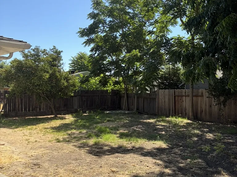 1840 Cheyenne Dr — Photo 18