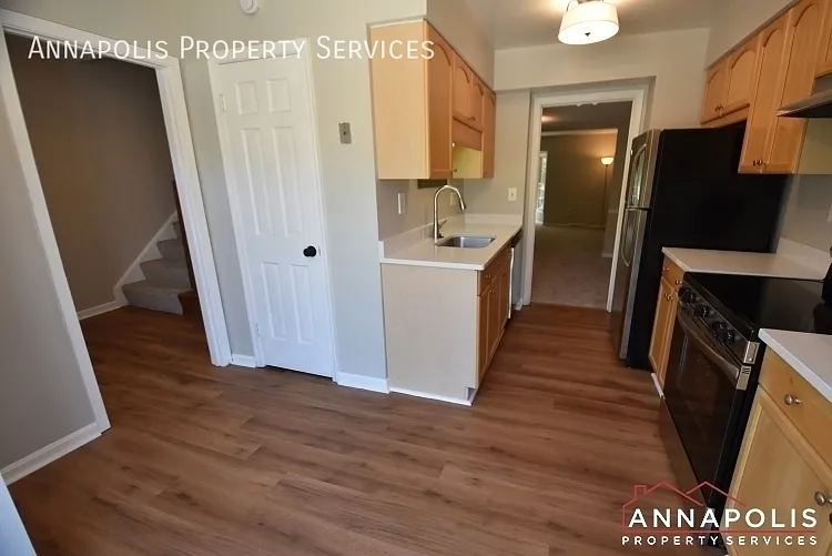 1254 Masters Dr — Photo 5