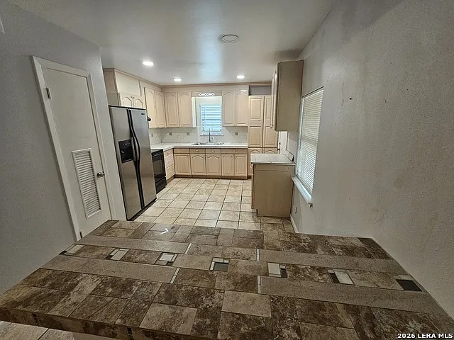 235 Sunnyland Dr #237 — Photo 6