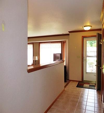 2nd image of 3121 Woodland Dr SW