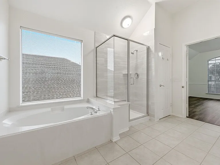 2216 Oak Park Dr — Photo 19