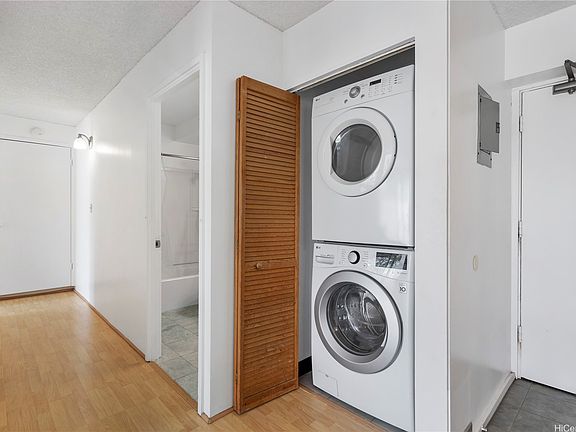 5th image of 475 Atkinson Dr APT 807