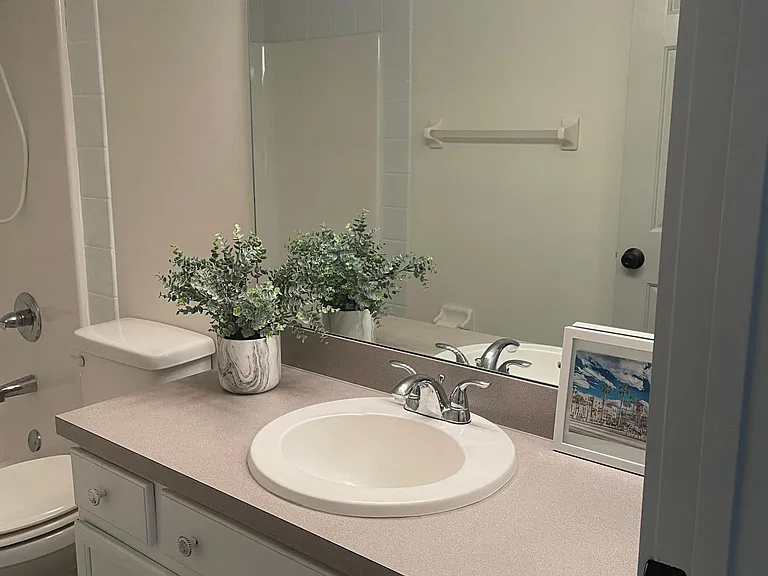 465 Island View Cir — Photo 30