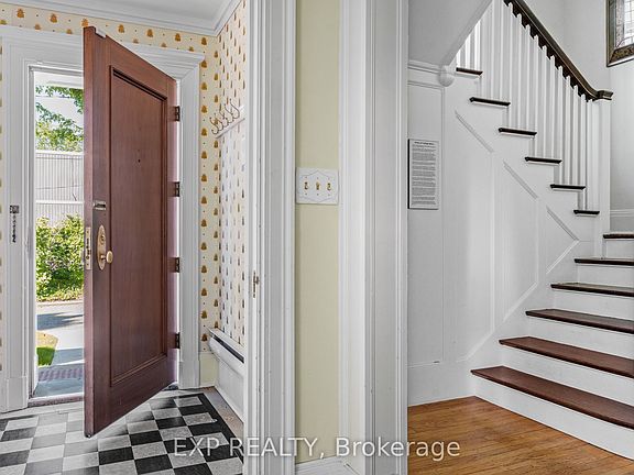 5th image of 15 Trafalgar St