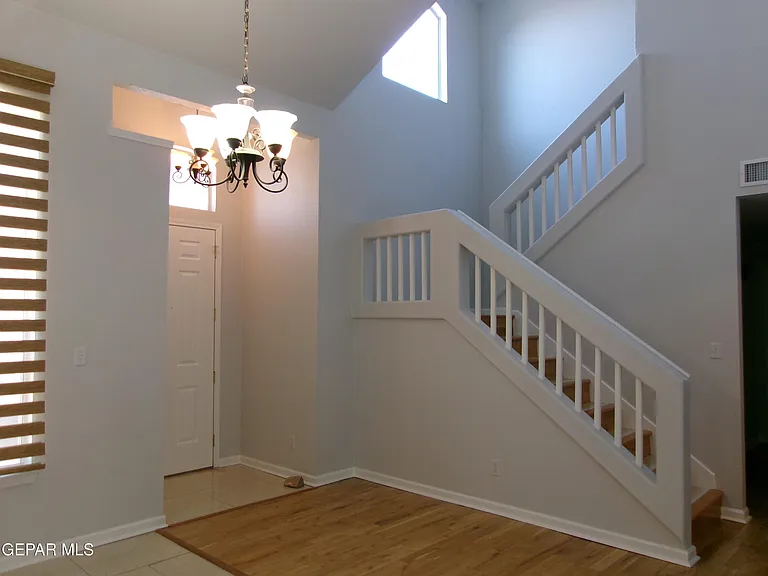 304 Alex Nicholas Ct — Photo 2