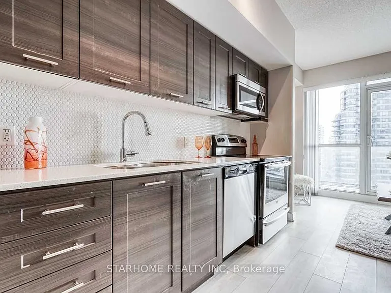 2220 Lake Shore Blvd W #1810 — Photo 14