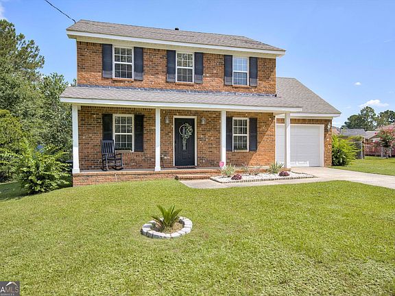 3rd image of 2307 Perot Dr