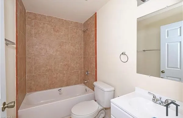 1506 SW 7th Ct #1506 — Photo 7