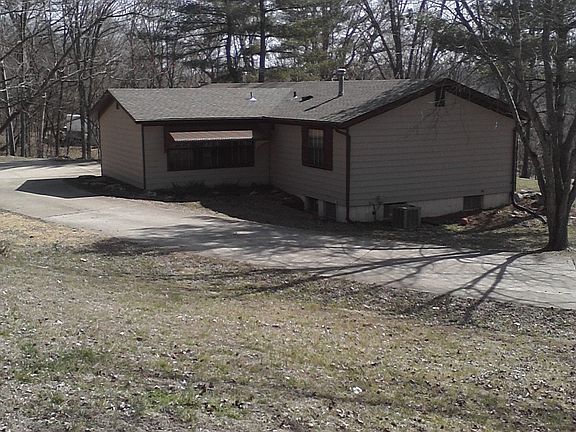 Side Elevation. 2 car rear entry.