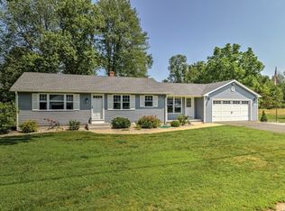 20 Martin Farms Rd, Hampden, MA 01036
