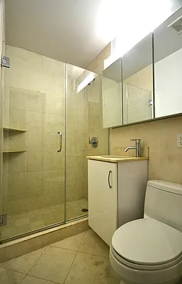 Rented by Bold New York | media 18