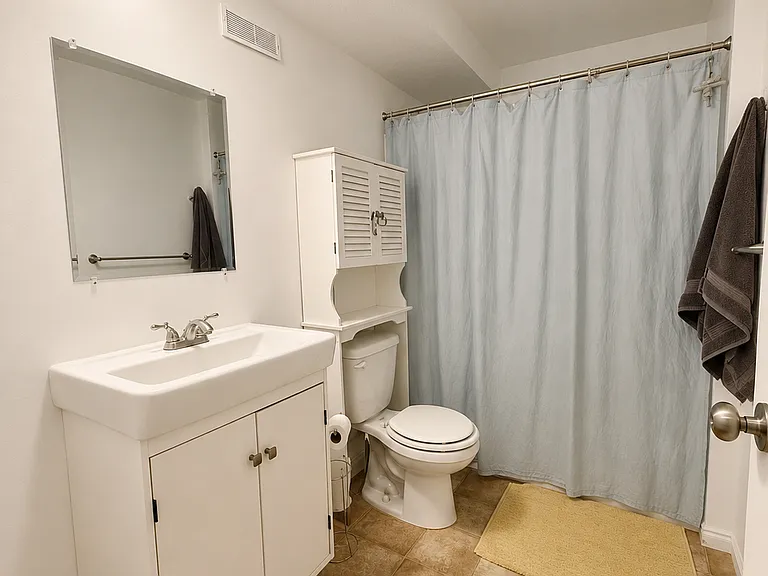 231 N Mill Rd E — Photo 19