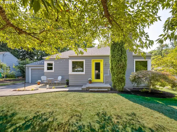 3071 SW Flower Ter, Portland, OR 97239