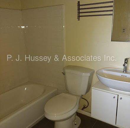 3rd image of 817 S Melody Ln Unit 8
