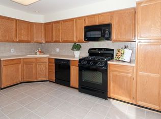 80 Steeple Ct, Germantown, MD 20874