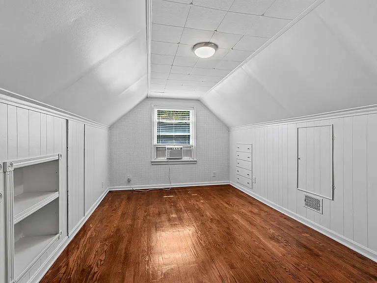 4415 Mann Ave — Photo 19