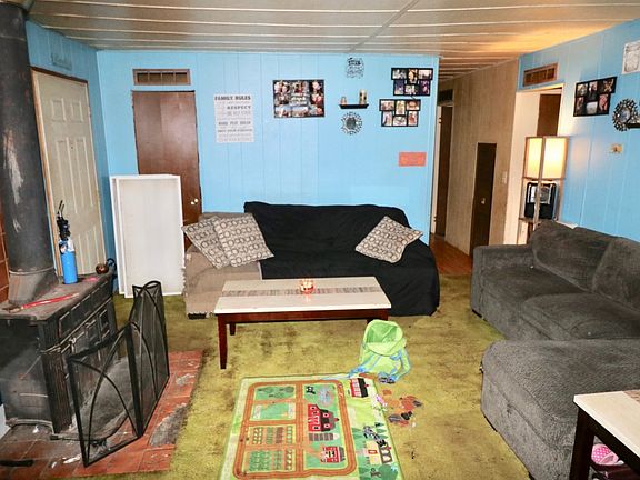 4th image of 201 E Northlake Dr