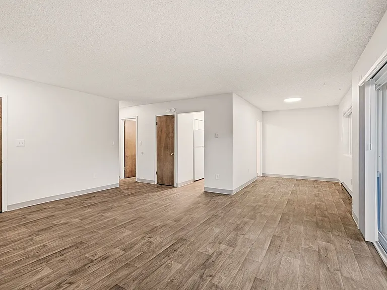 3102 E 27th Ave — Photo 28