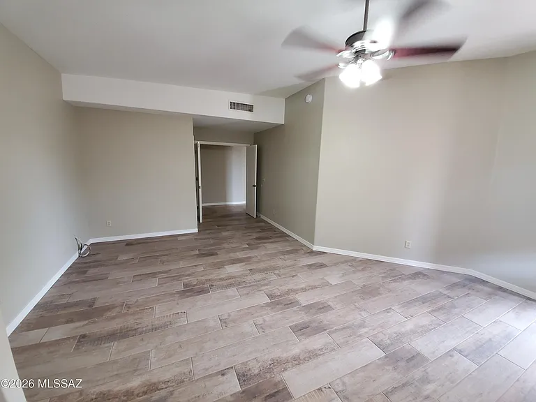 10254 E Calle Cadiz — Photo 13