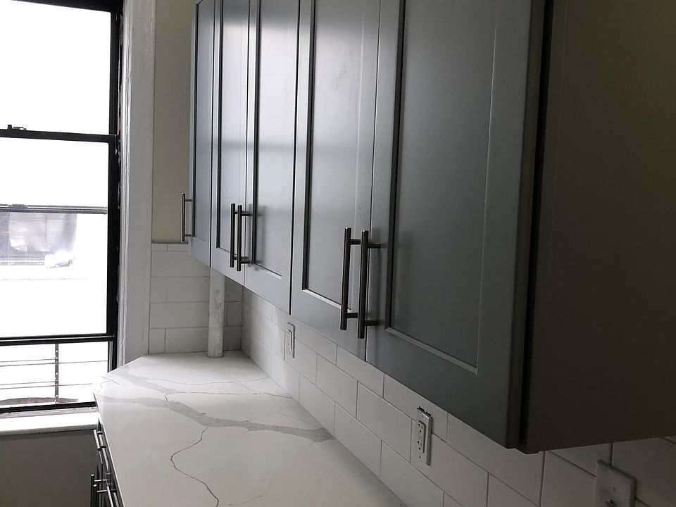 1st image of 4128 Bronxwood Ave