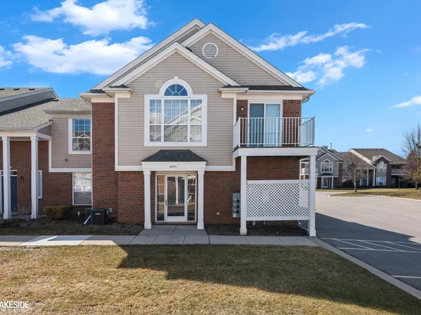 16431 Dominion Dr, Macomb, MI 48044