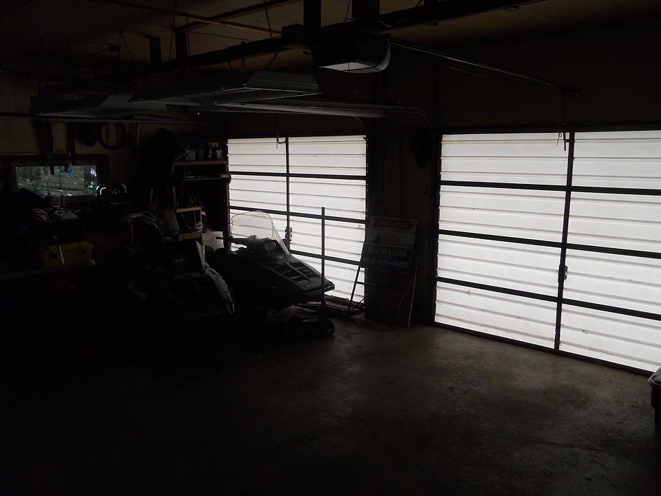 1st image of 303 W 4th Ave
