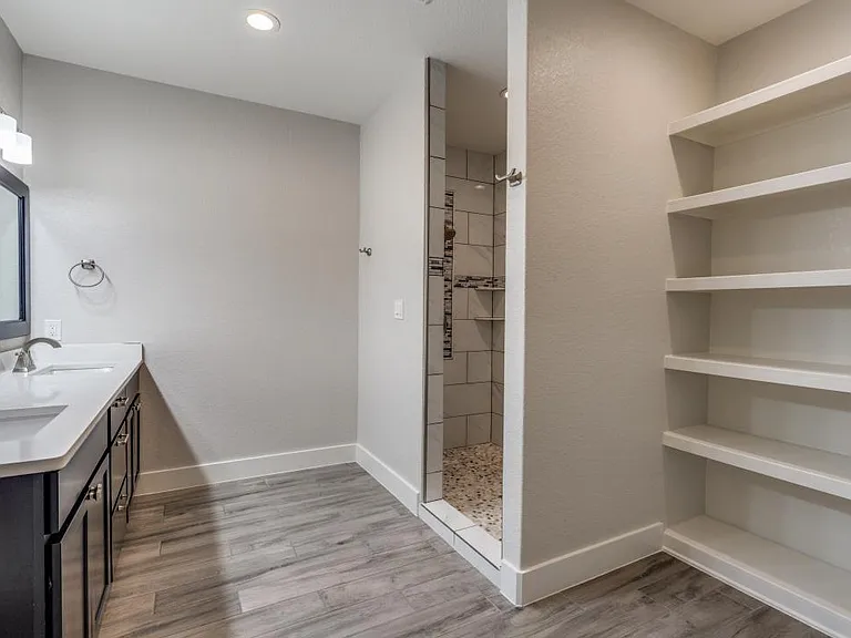 1848 Tanglewood Trl — Photo 12