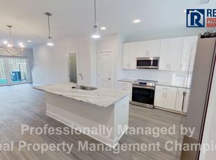 The Pinnacle Townhomes, Wilmington, NC 28411