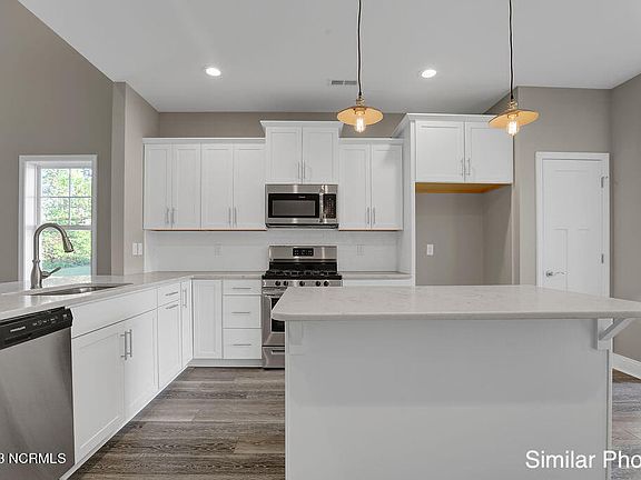 2nd image of 3024 Goldenaster Court