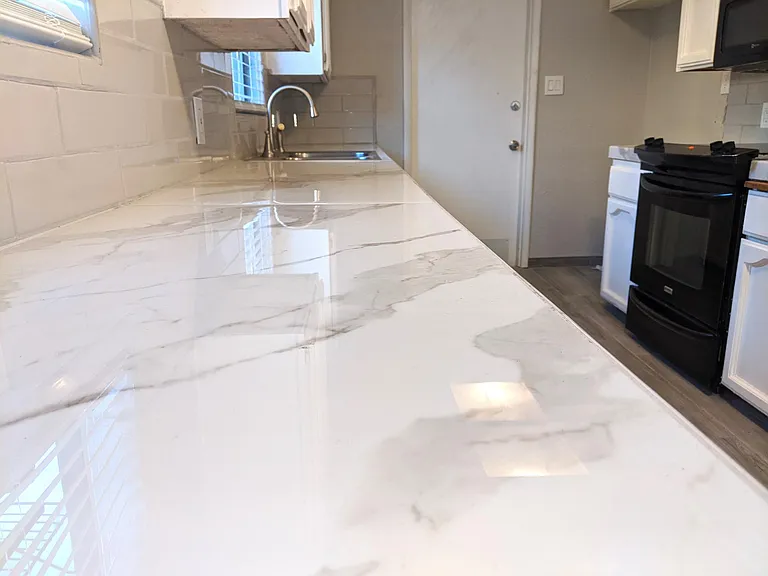 943 E Buckingham Way — Photo 11