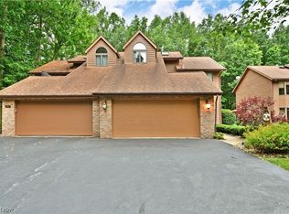 9154 Inverrary Dr SE, Warren, OH 44484