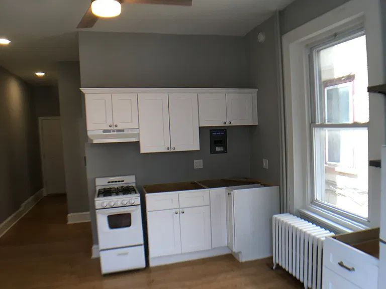 405 S 40th St #2R — Photo 2