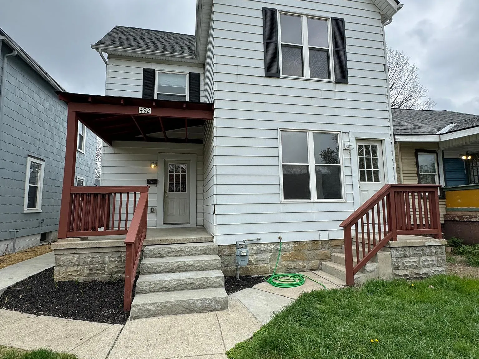 492 Wyandotte Ave — Photo 1