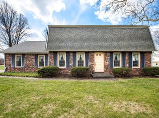 2266 Thunderbird Dr, Niles, MI 49120
