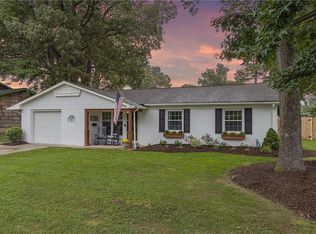 424 W Plantation Rd, Virginia Beach, VA 23454