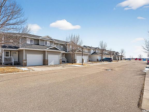 4th image of UNIT 210-851 Chester ROAD