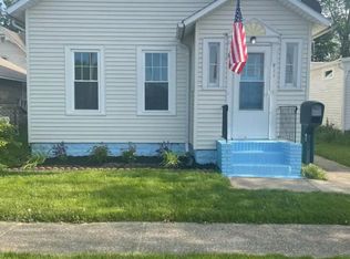 211 W 2nd St, Pt Clinton, OH 43452