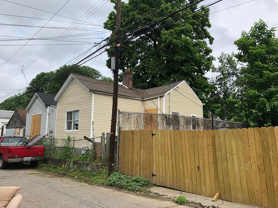 1st image of 2505 Pirtle St