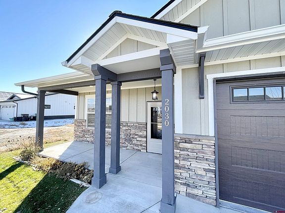 3rd image of 2030 Walden Dr