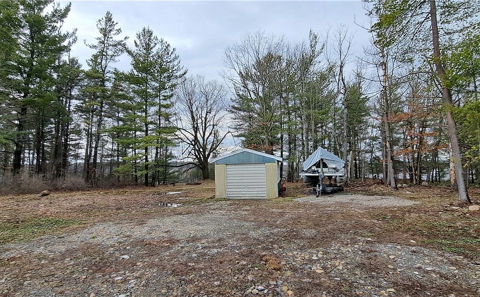 1st image of 43623 Sweet Point Rd