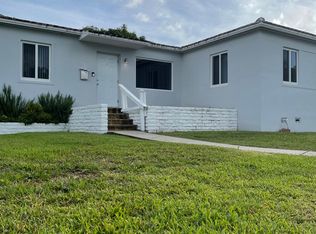 8361 SW 35th Ter, Miami, FL 33155