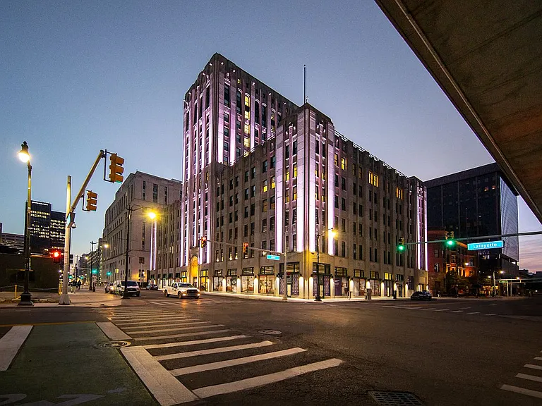 The Press/321 — Photo 15