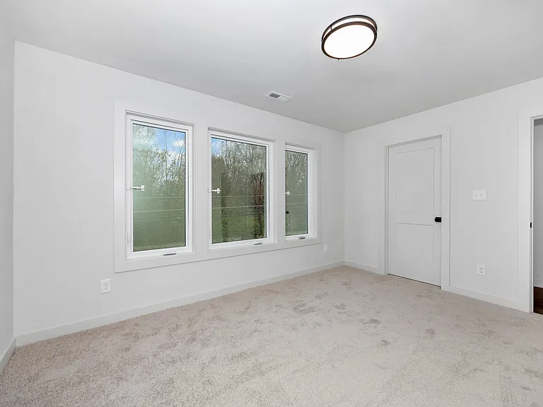 2510 Freeman Rd SW — Photo 8