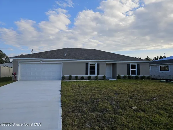 1060 Westport St SE, Palm Bay, FL 32909