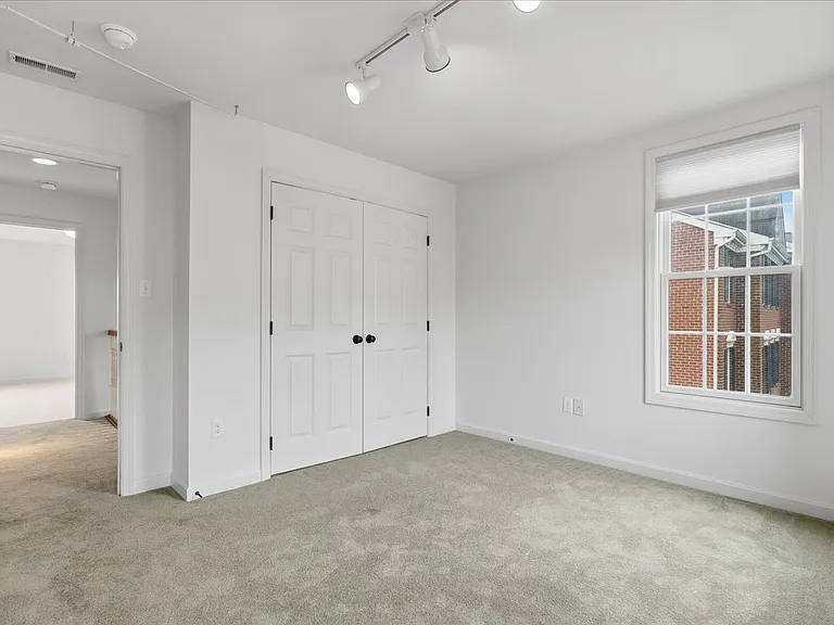 340 Marshall Heights Dr #2700 — Photo 24