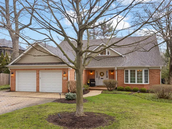 646 Highview Ave, Glen Ellyn, IL 60137