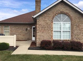 46 Villa Pointe Dr, Columbus, OH 43213