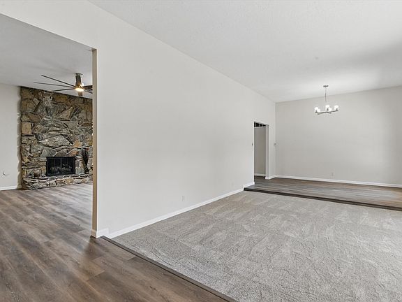 4th image of 3215 La Mancha Dr NW