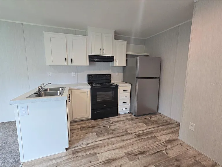 24048 Ermine Rd — Photo 11