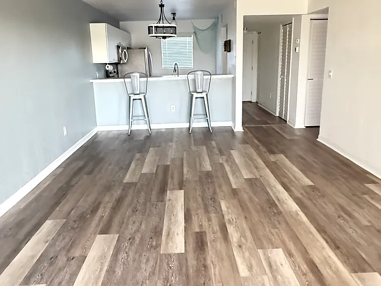 175 Kings Hwy #526 — Photo 4